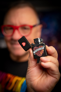 Zapalniczka Zippo MAM OGIEŃ W SERCU