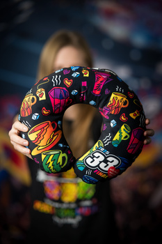 Poduszka podróżna 33. Finał